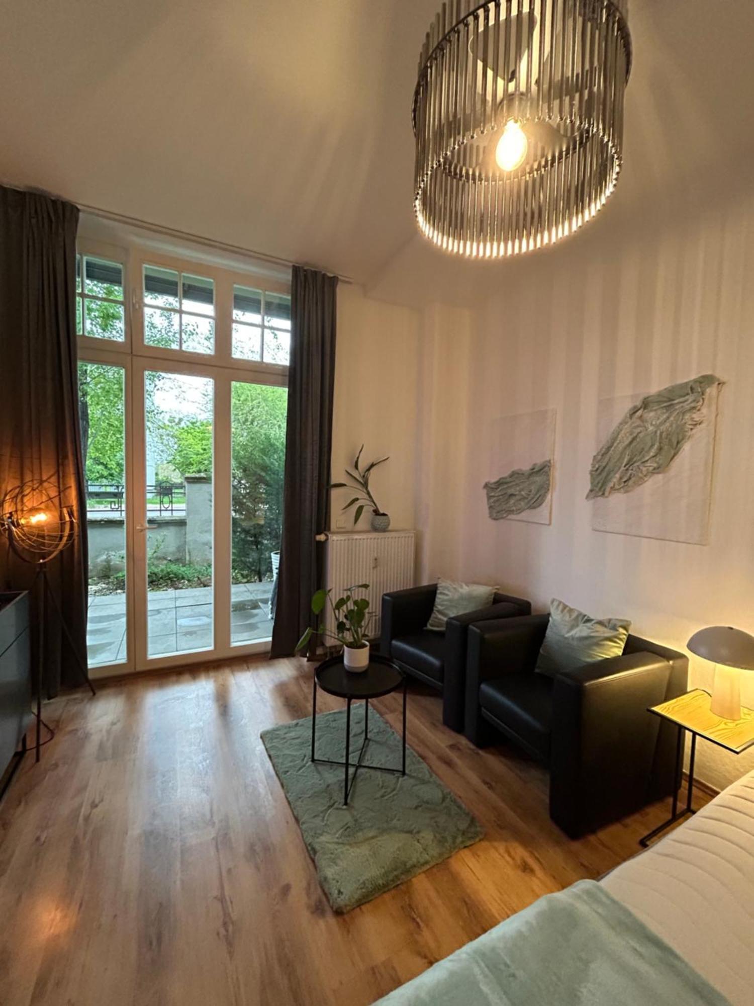 Mintara Komfort Apartment Mit Grill -Terrasse, Sky Und Parkplatz Магдебург Экстерьер фото